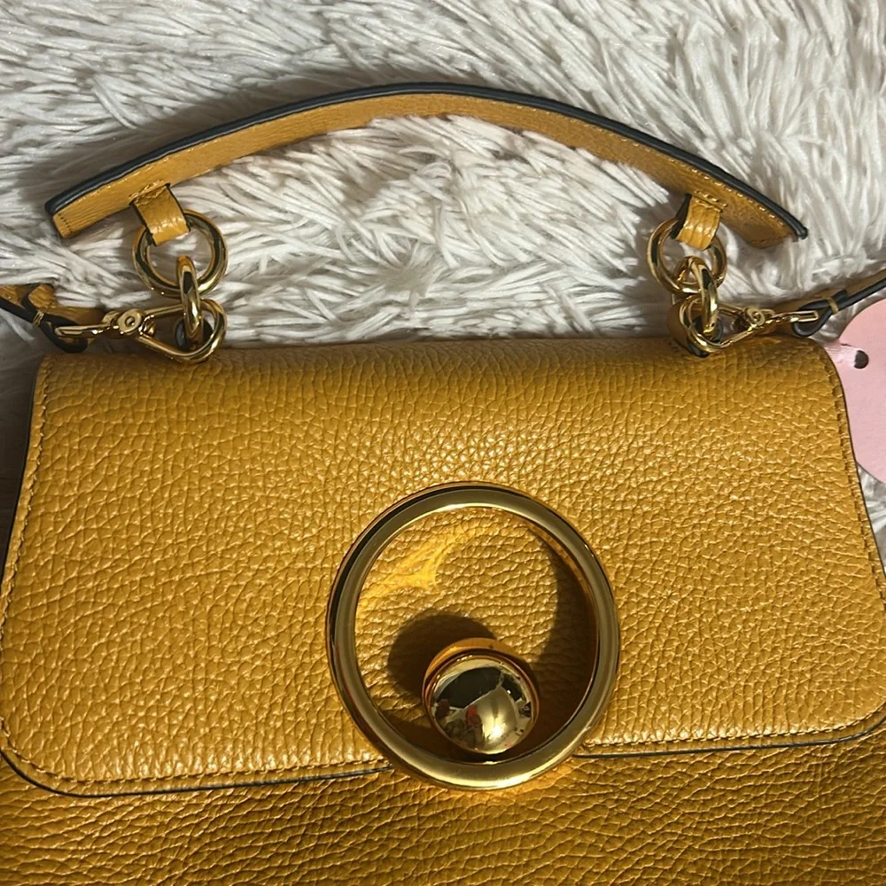 ✨Coccinelle Pebbled Leather Handbag/Crossbody✨NWT $365 - Picture 4 of 9